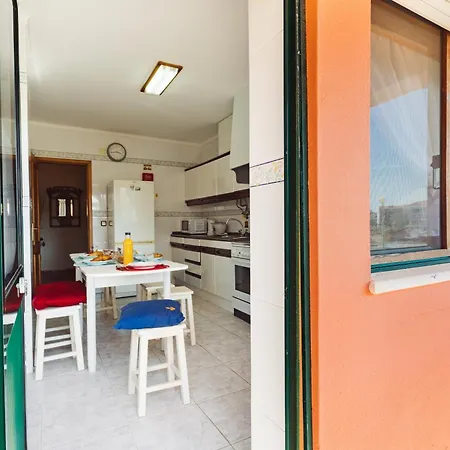 18 - Typical Portuguese Peniche