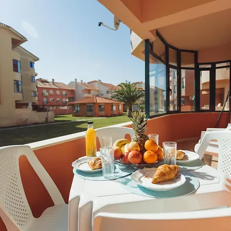 아파트 18 - Typical Portuguese *