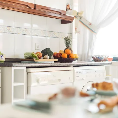 아파트 18 - Typical Portuguese