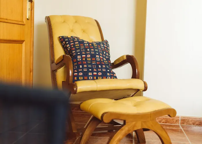 18 - Typical Portuguese